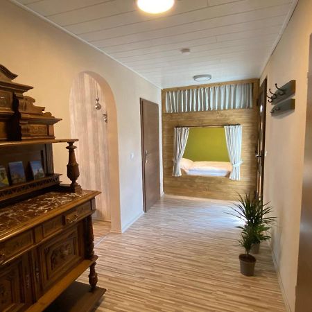 Ferienwohnung Am Kirchberg Hatzenport Экстерьер фото